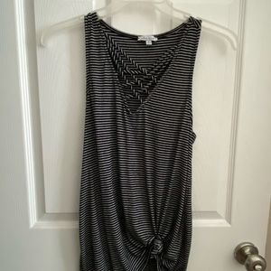 Bundle of boutique and name brand tops